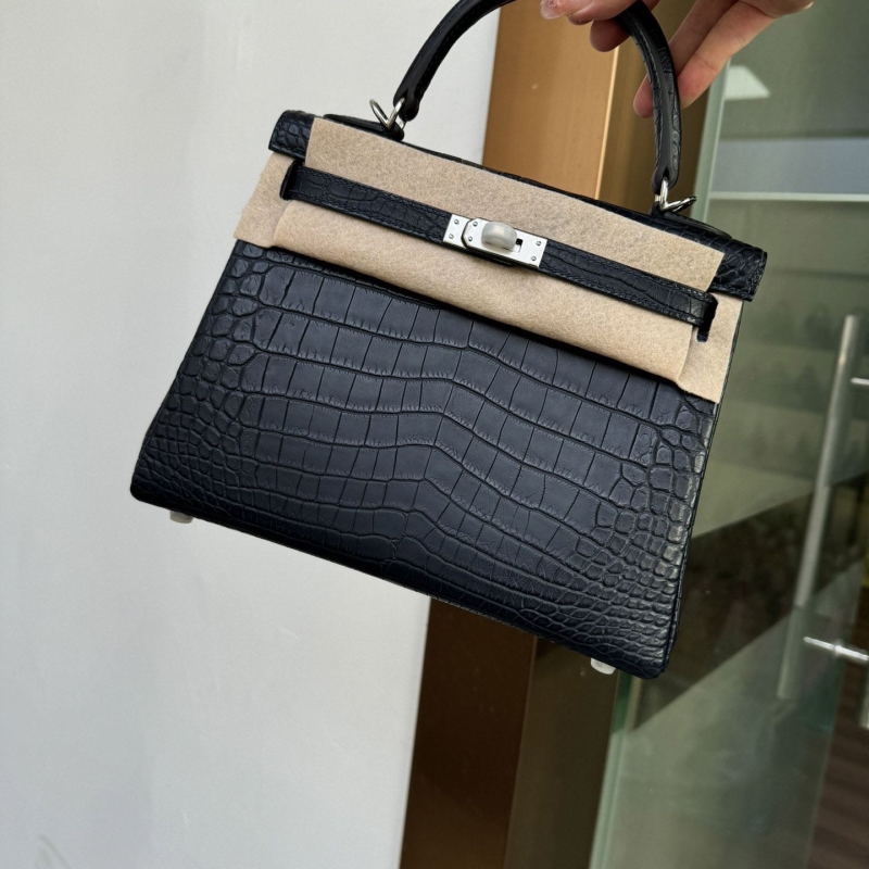 H**mes kelly bags